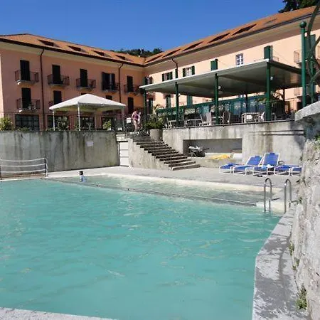 Appartement Sleeps 2 Pool